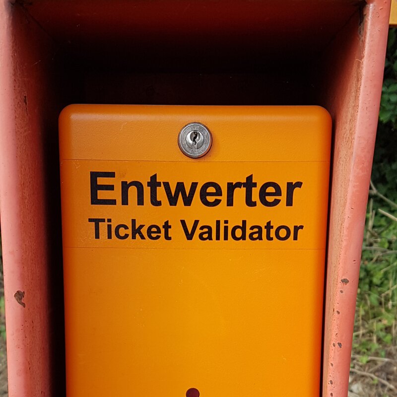 entwerter | © bernadette häfliger bernadette häfliger | © bernadette häfliger
