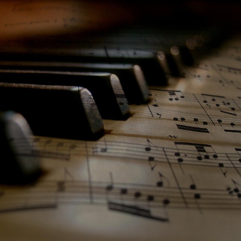 https://pixabay.com/de/photos/noten-klavier-piano-tasten-279333/ | © gerd altmann